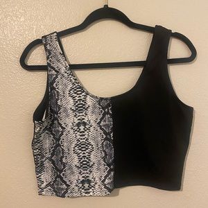 womens large half snakeskin half black crop top.
